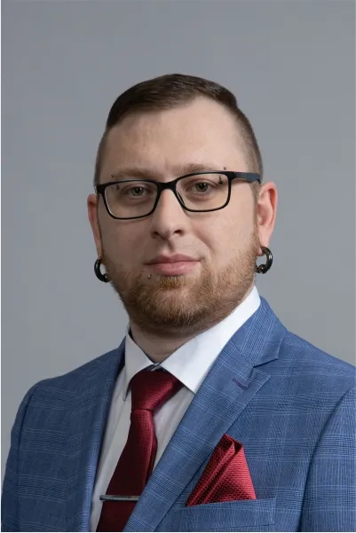 Евгений Елизаров